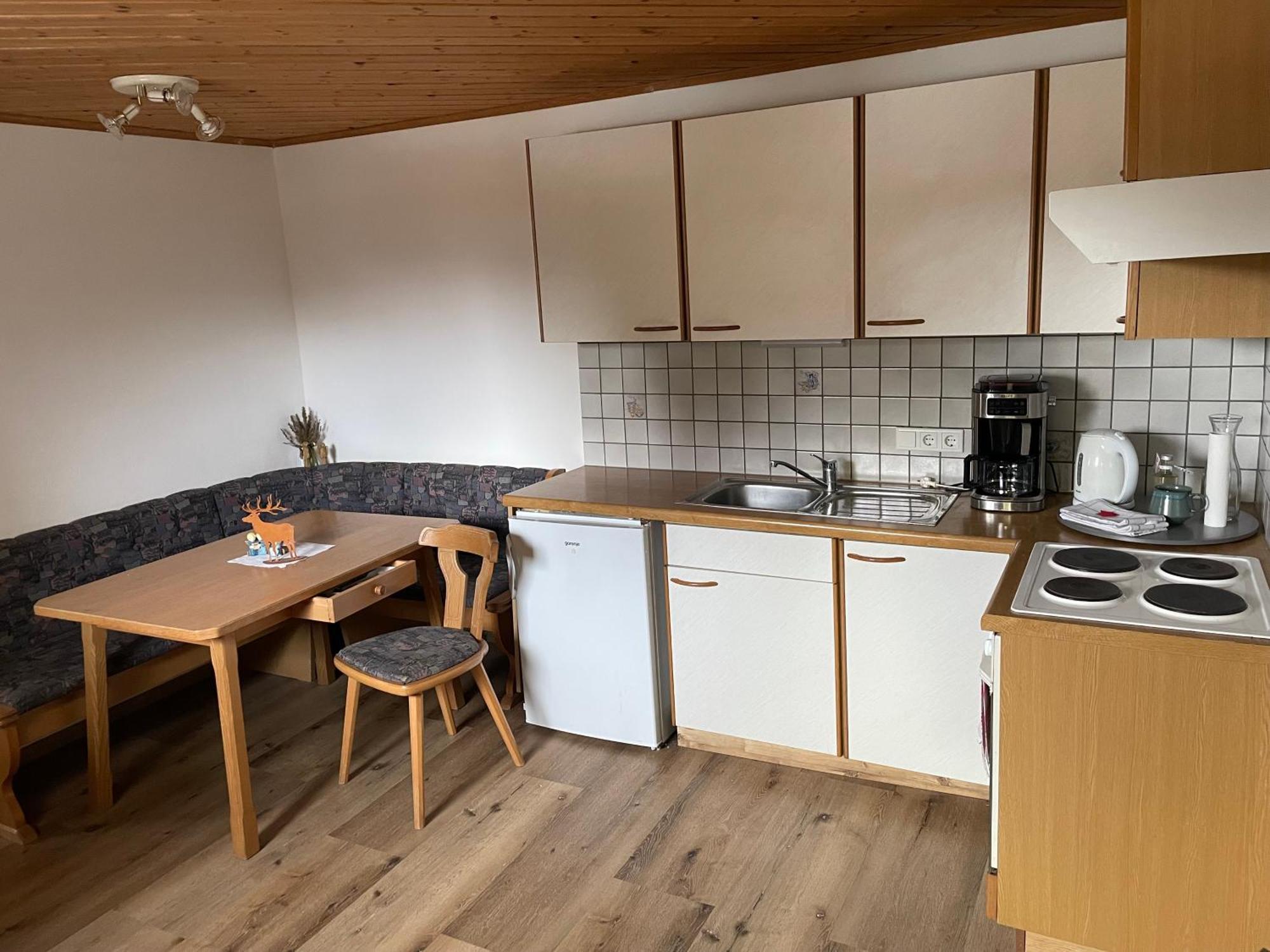 Ferienwohnung In Ruhiger Lage In Bischofshofen Exterior foto